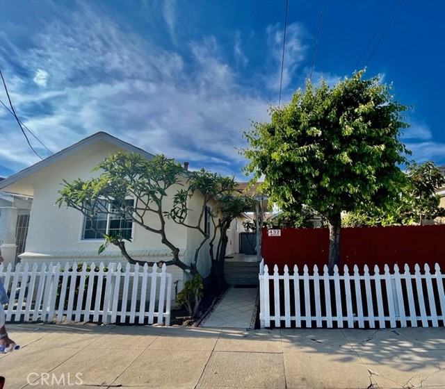 CALIFORNIA BUNGALOWS!!! TWO SEPERATE HOUSES ON A LOT! VACANT AND READY FOR OWNERS OR TENANTS!! BOTH HOUSES HAVE 2 BEDROOMS AND ONE BATHROOM. BACK HOUSE IS NEWLY RENOVATED WITH NEW WOOD CUTTINGBOARD STYLE KITCHEN COUNTERS AND STAINLESS STEEL SINK WITH WHITE SUBWAY TILE BACKSPLACH, NEW FLOORING AND PAINT THROUGHOUT. BACK HOUSE ALSO HAS INDOOR WASHER / DRYER HOOKUPS AND ITS OWN PRIVATE FENCED YARD. 2 ONE CAR GARAGES AND EXTRA PARKING FOR 2 VEHICLES. ALL NEW EXTERIOR PAINT DONE THIS MONTH. FRONT HOUSE HAS CUSTOM INTERIOR PAINT, NEWER WINDOWS, GRANITE COUNTERS IN THE KITCHEN AND WOODEN FLOORING, AND 2 LARGE CLOSETS. BOTH HOMES HAVE WASHER/DRYER HOOK UPS. LAUNDRY ROOM, NEW SECURITY DOORS. ALL ROOMS HAVE CEILING FANS. A FRESH COAT OF PAINT ON FENCING. EXTRA OUTDOOR STORAGE CLOSET PLUS AN ADDITIONAL LARGE STORAGE SHED AND WORK AREA. THIS PROPERTY IS CLOSE TO CABRILLO MARINA, CABRILLO BEACH, THE NEW WEST HARBOR AREA AND ALL OF COASTAL SAN PEDRO. BOTH HOMES ARE VACANT. THIS HAS BEEN AN OWNER OCCUPIED PROPERTY.