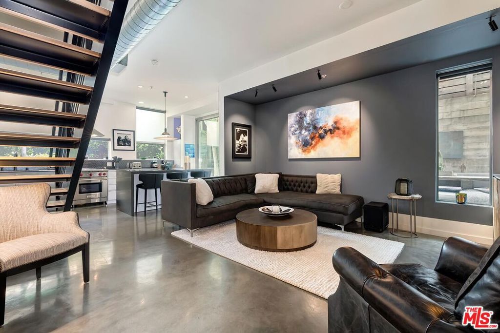 Photo of 1137 Hacienda Place #104, West Hollywood, CA 90069 (MLS # 25521221)
