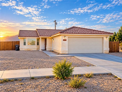 Photo of 2319 Shore Isle AVE, Thermal, CA 92274 (MLS # PW26195877)