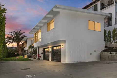 2516 Bayside Drive, Corona Del Mar, CA 92625 - MLS#: OC25079508