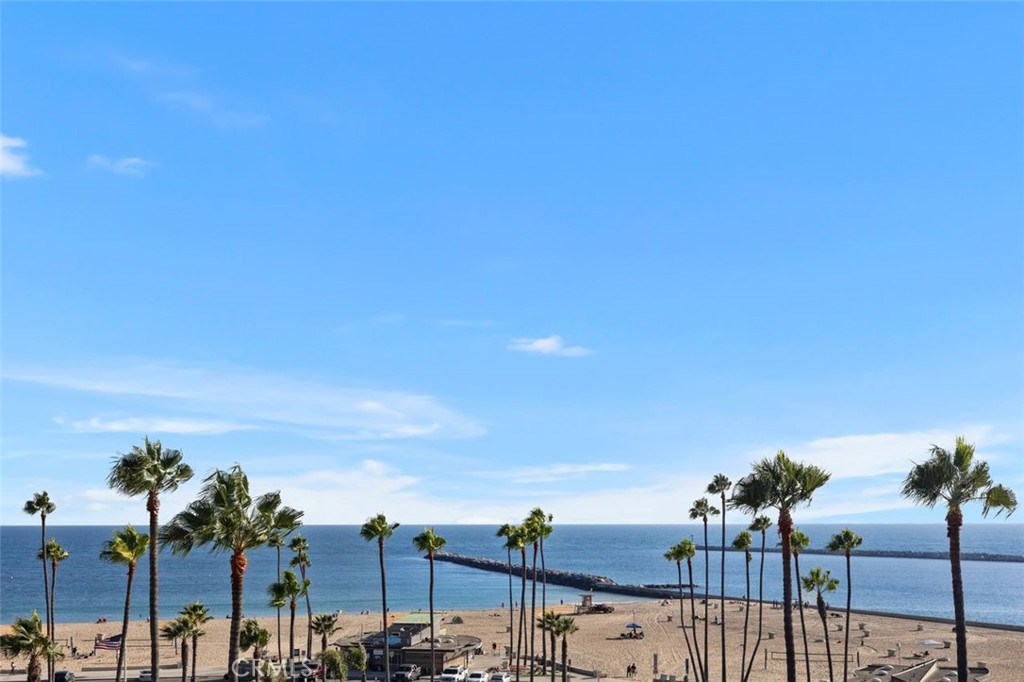 Corona del Mar South of PCH (CDMS) - Residential