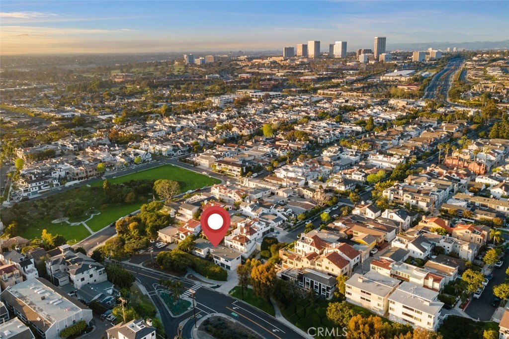 Corona del Mar South of PCH (CDMS) - Residential