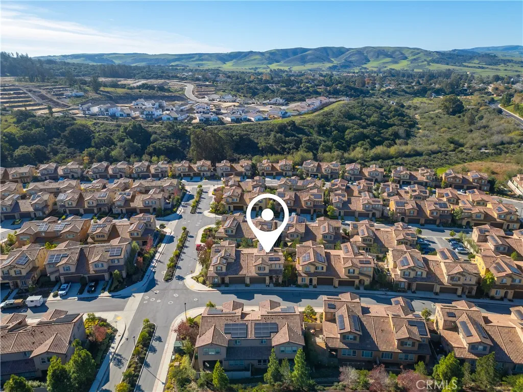 Santa Maria, California 93455, United States, 2 Bedrooms Bedrooms, ,3 BathroomsBathrooms,Residential,Pending,251537