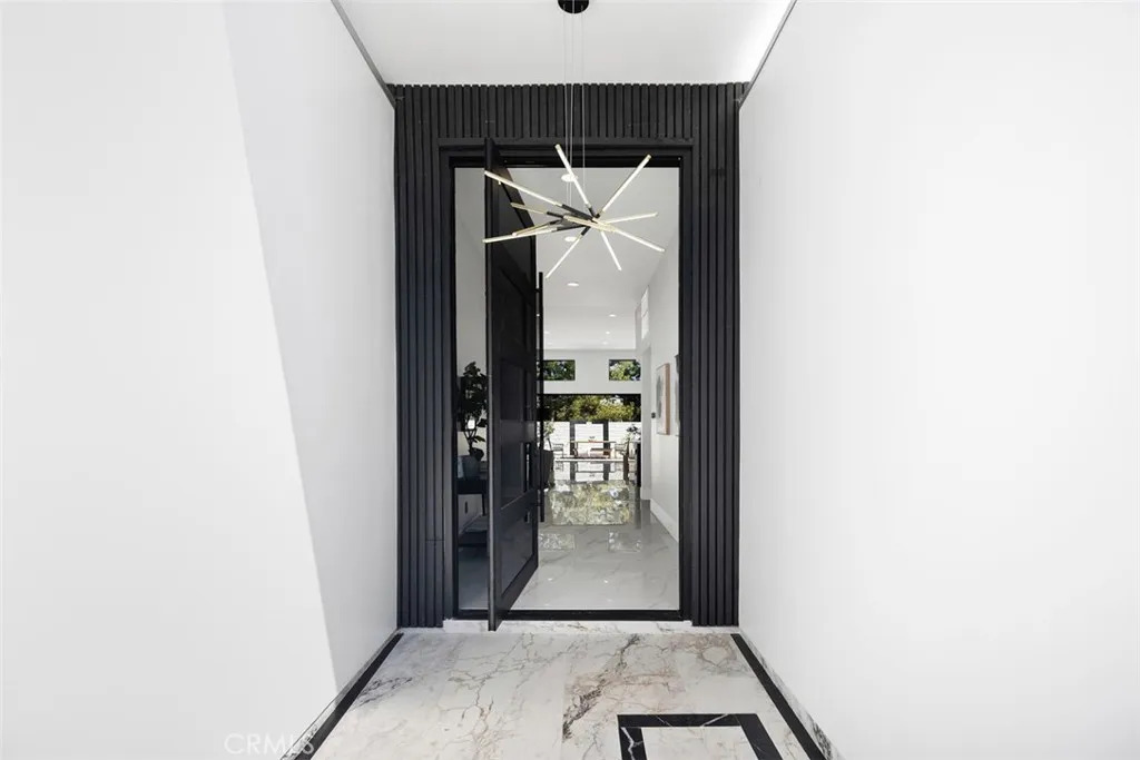 Irvine, California 92603, United States, 5 Bedrooms Bedrooms, ,5 BathroomsBathrooms,Residential,Active,160008