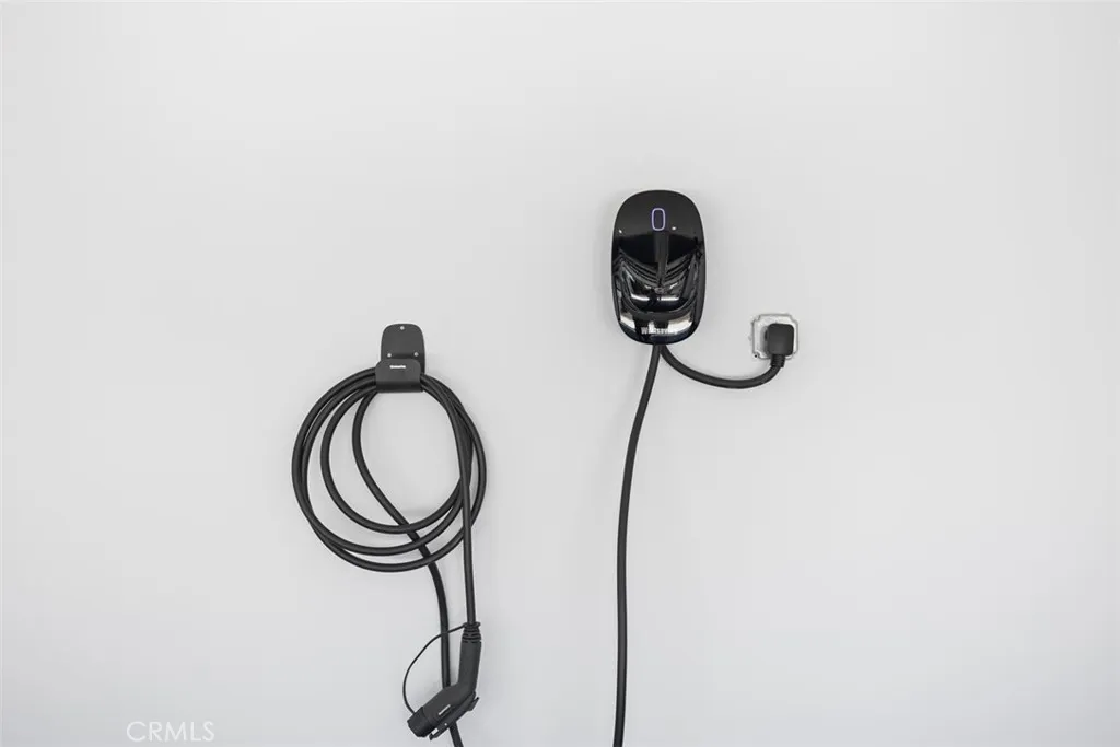 Irvine, California 92603, United States, 5 Bedrooms Bedrooms, ,5 BathroomsBathrooms,Residential,Active,160008