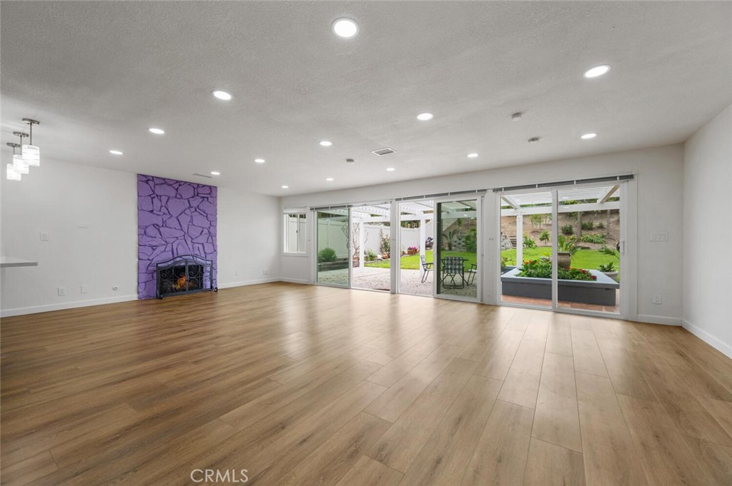 25142 Armagosa Drive