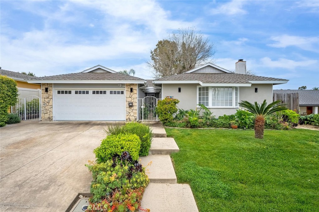 25142 Armagosa Drive