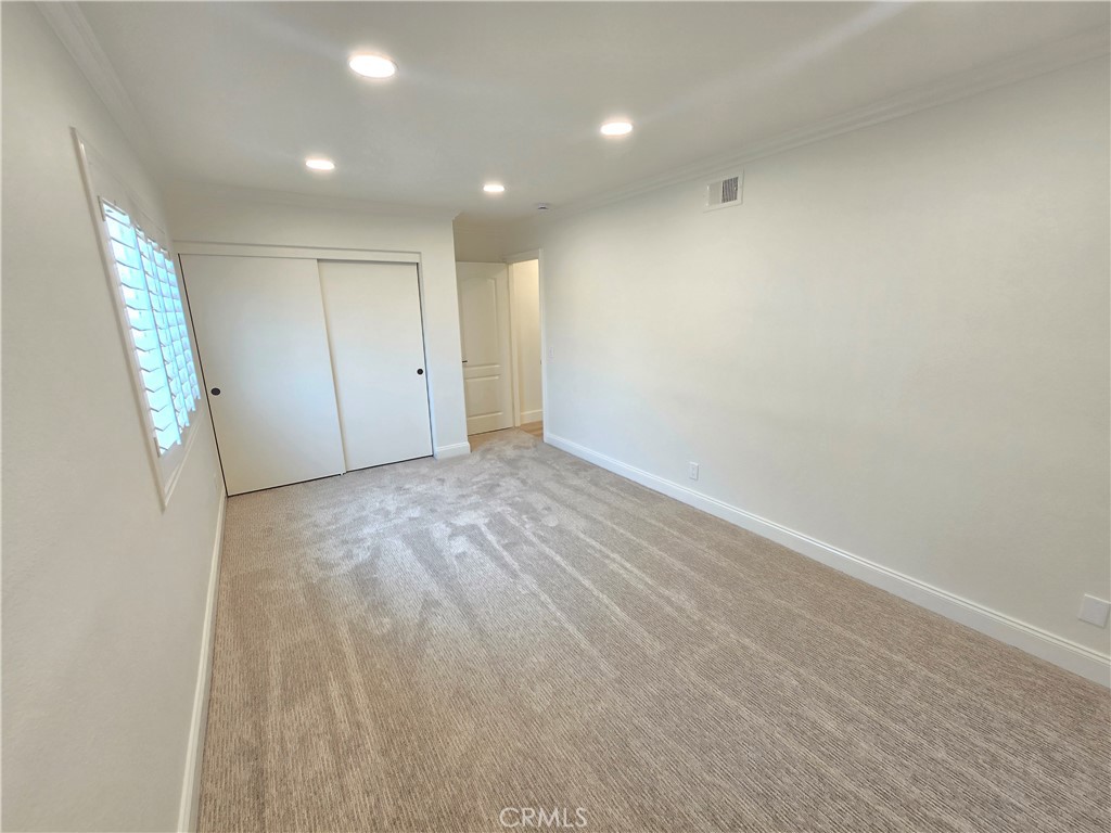 Award (AWAR) - Residential Lease