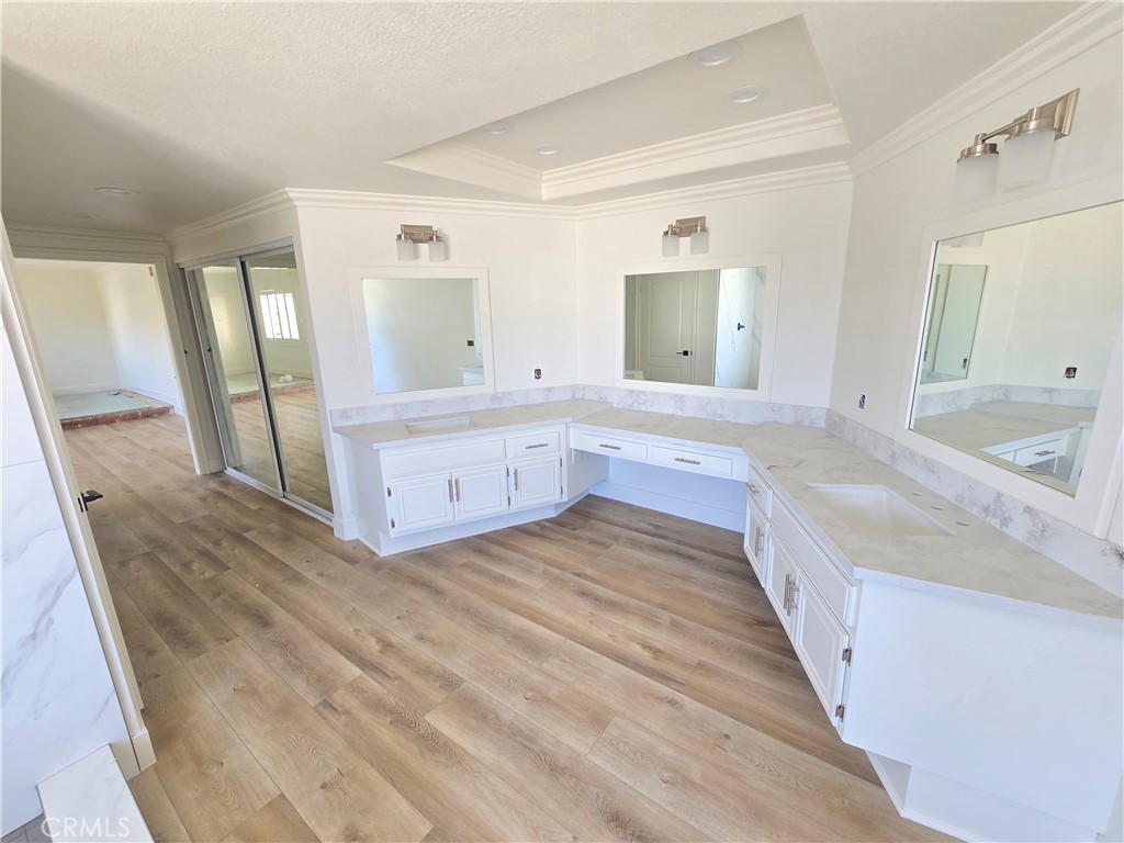 Award (AWAR) - Residential Lease