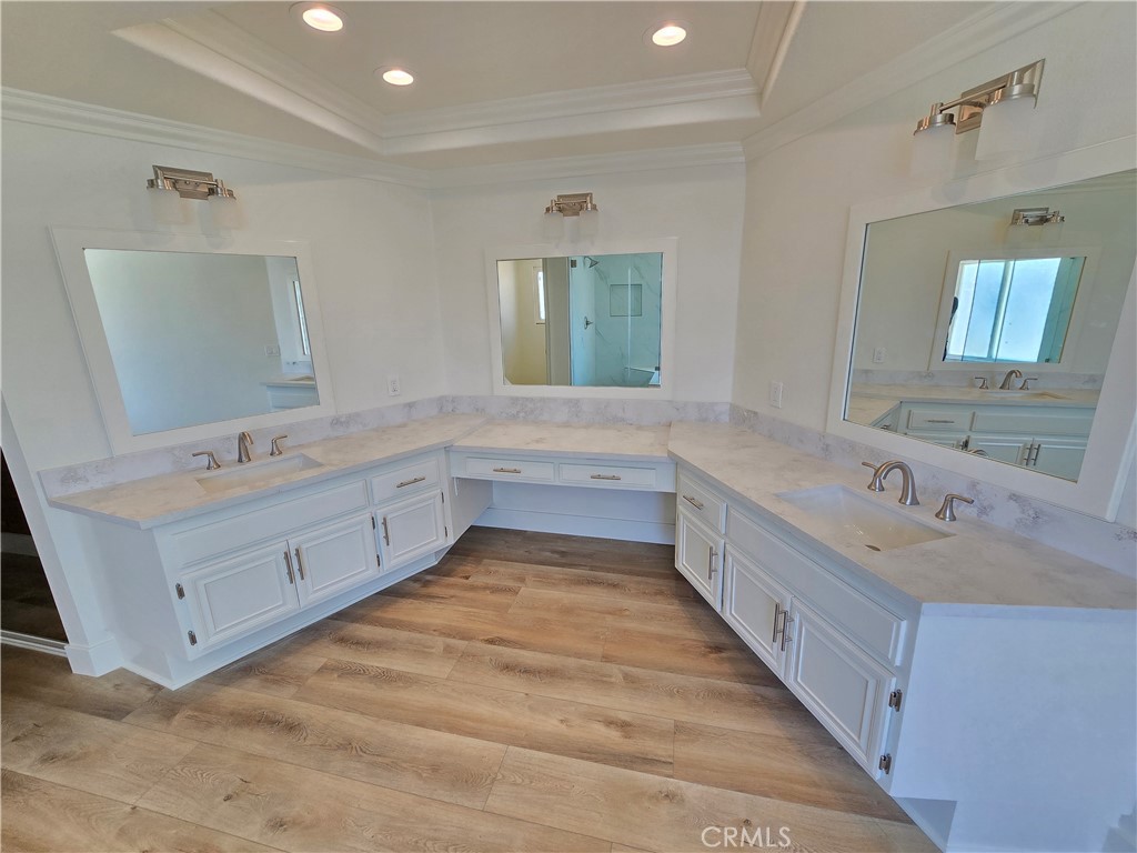 Award (AWAR) - Residential Lease