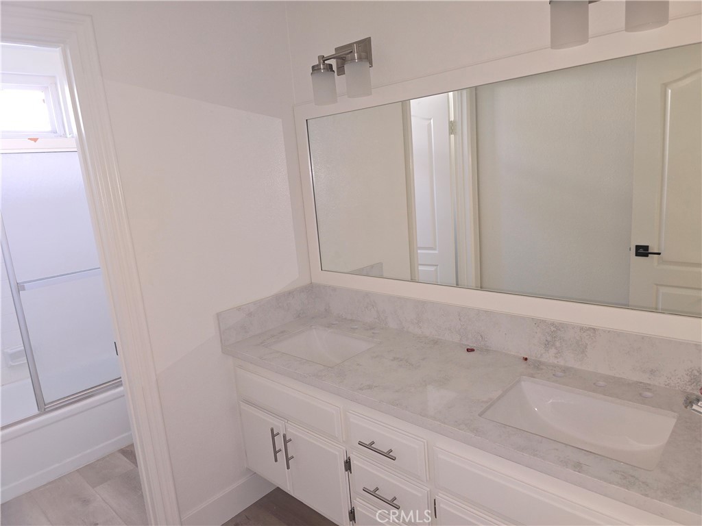 Award (AWAR) - Residential Lease