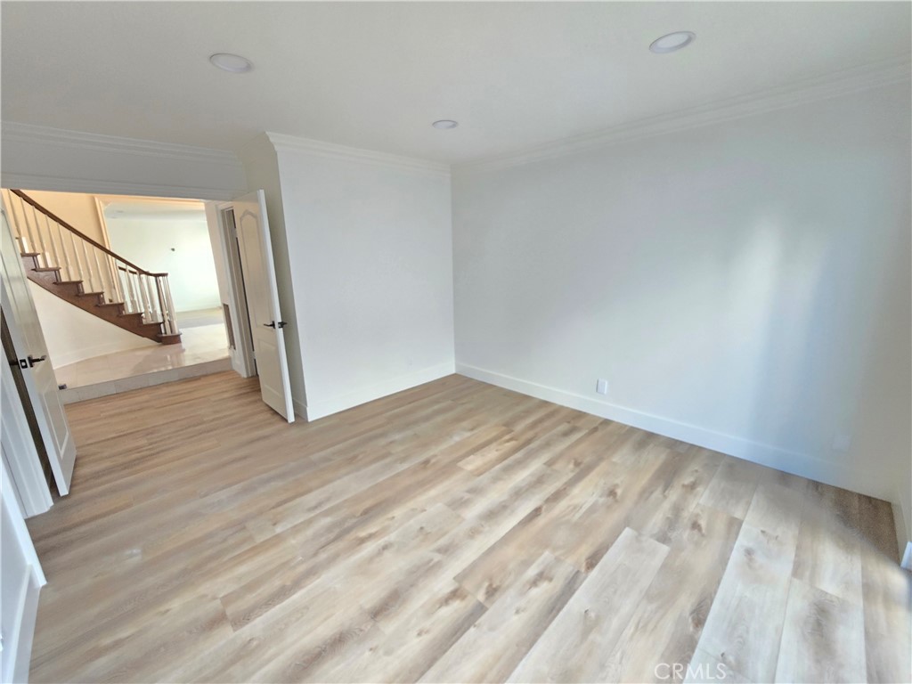 Award (AWAR) - Residential Lease