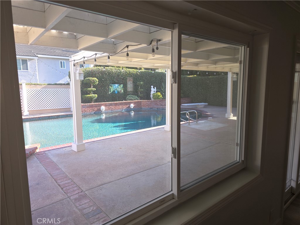 Award (AWAR) - Residential Lease