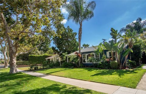 Photo of 1520 W Riverside Drive W, Burbank, CA 91506 (MLS # BB25229208)