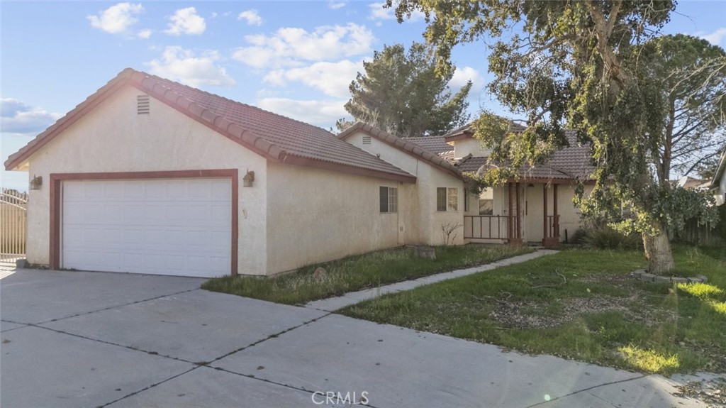 44105 Acacia Street