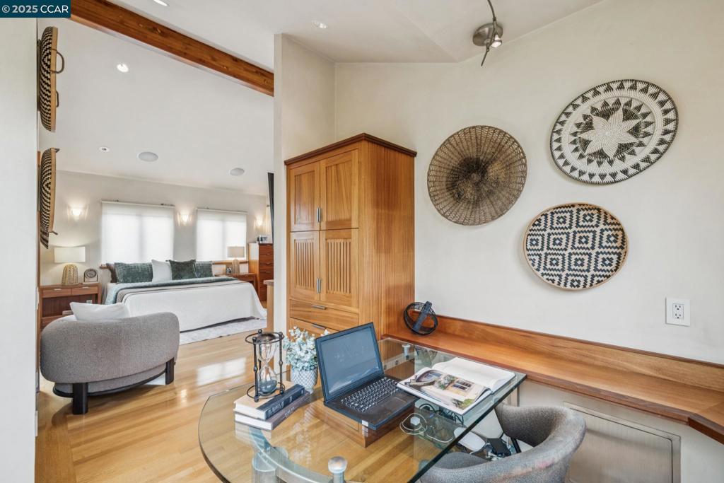 BERKELEY - Residential Income