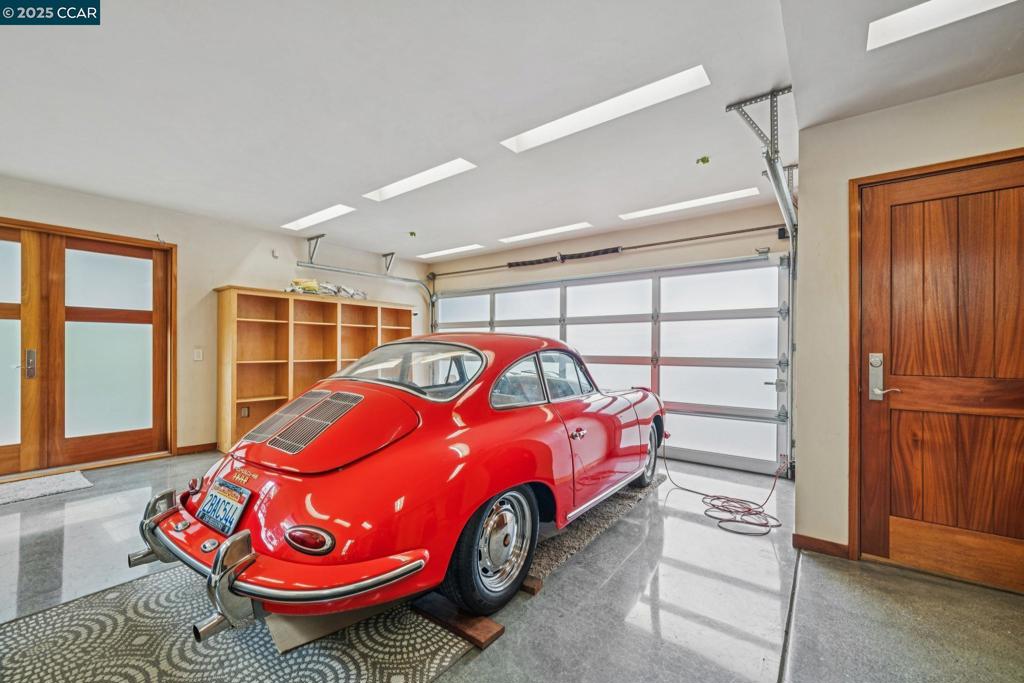 BERKELEY - Residential Income