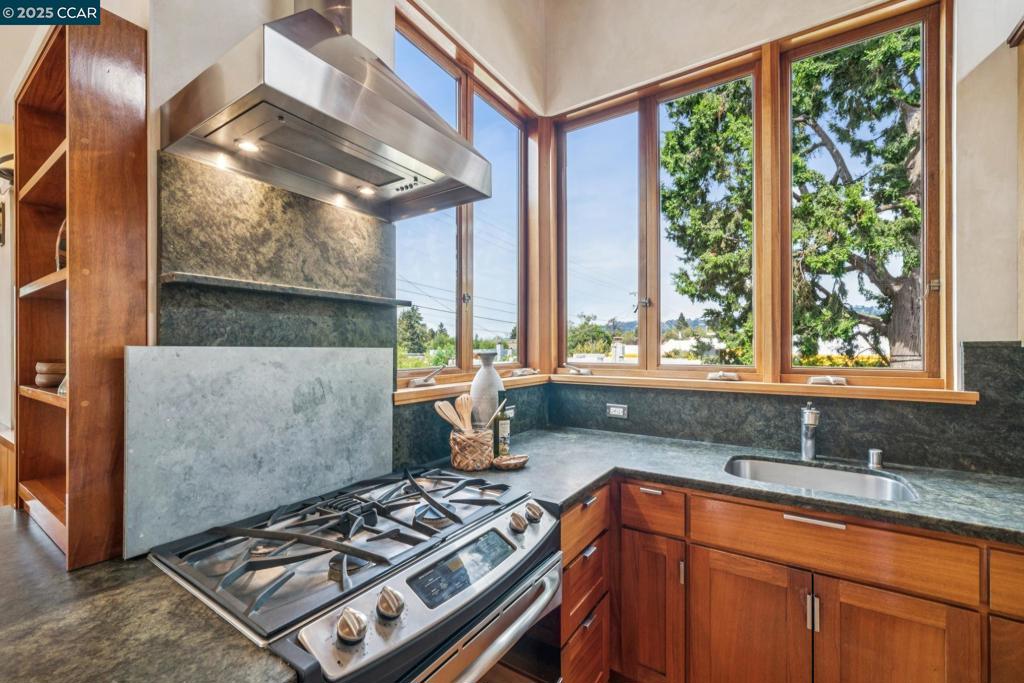 BERKELEY - Residential Income