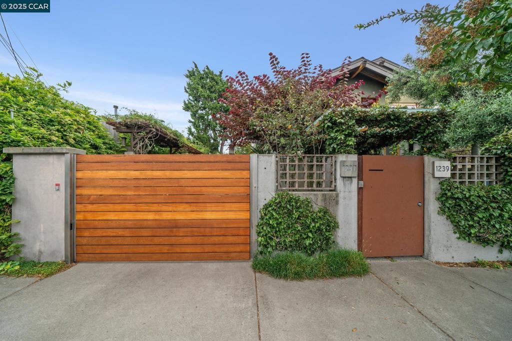 BERKELEY - Residential Income