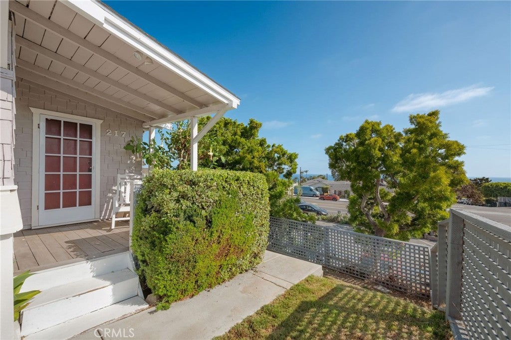 217 Wave Street