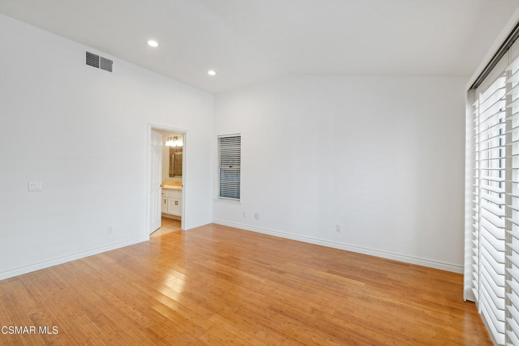 Meadow Wood-610 - 1005712 - Residential