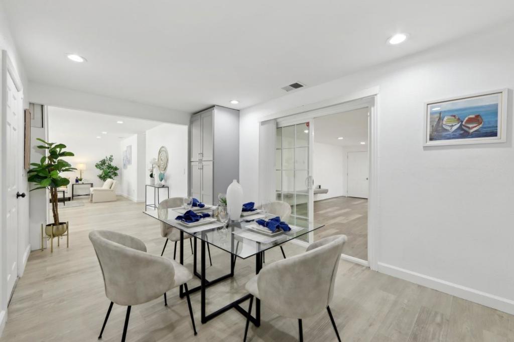 471 Serenade Way