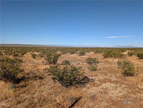 Photo of 0 140th St, Edwards, CA 93523 (MLS # HD26066986)