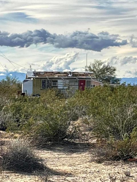 3415 Gammel Road 29 Palms CA 92277