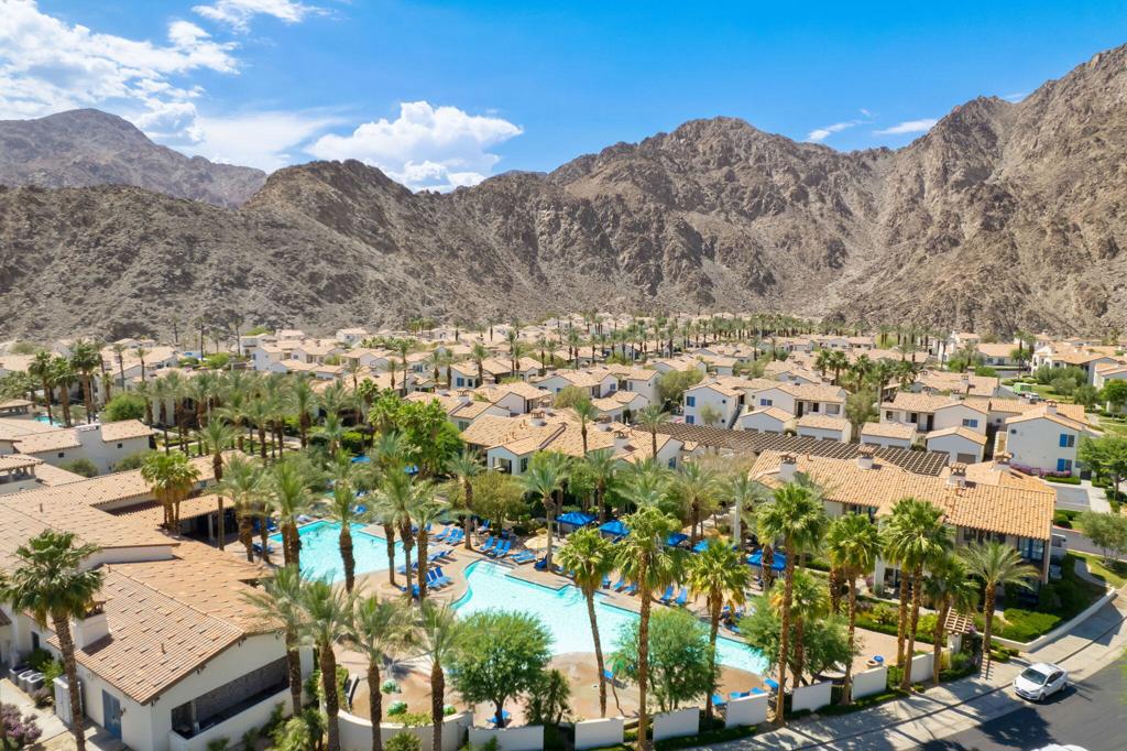 Legacy Villas - Residential