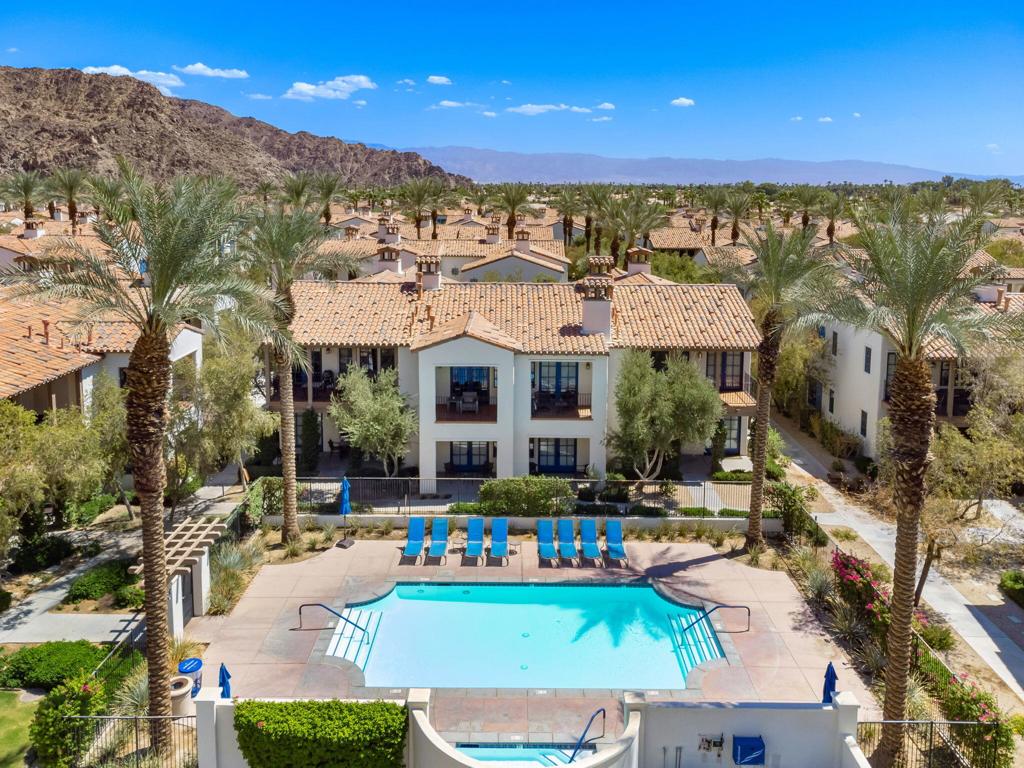 Legacy Villas - Residential