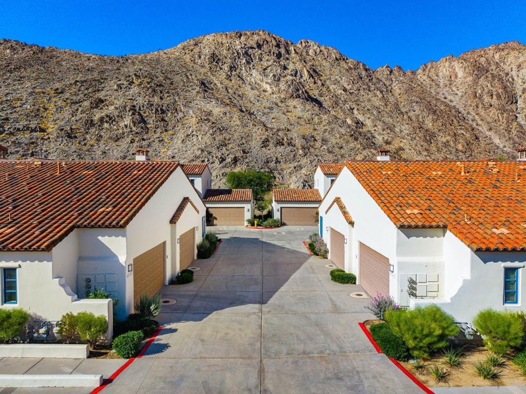 Legacy Villas - Residential