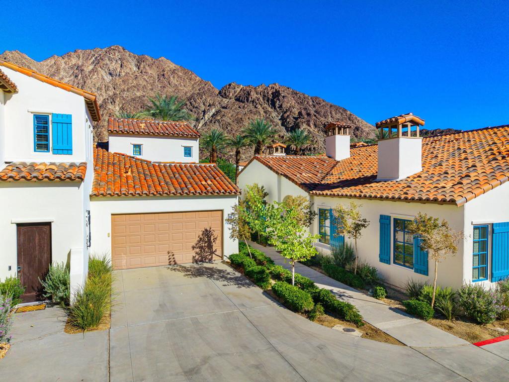 Legacy Villas - Residential