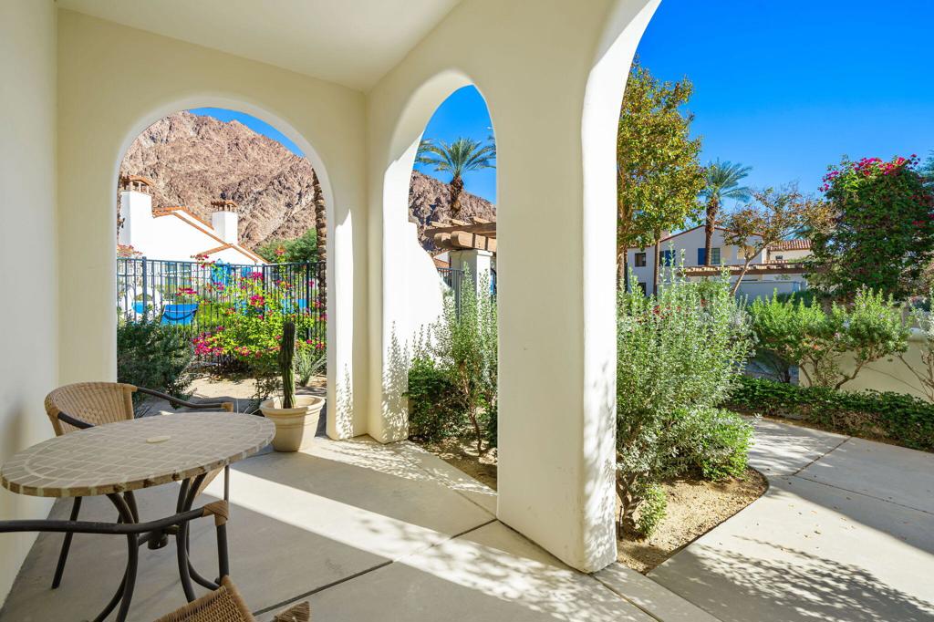 Legacy Villas - Residential