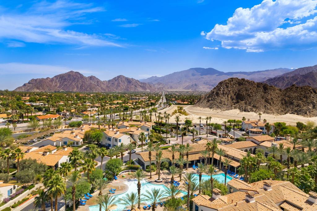 Legacy Villas - Residential