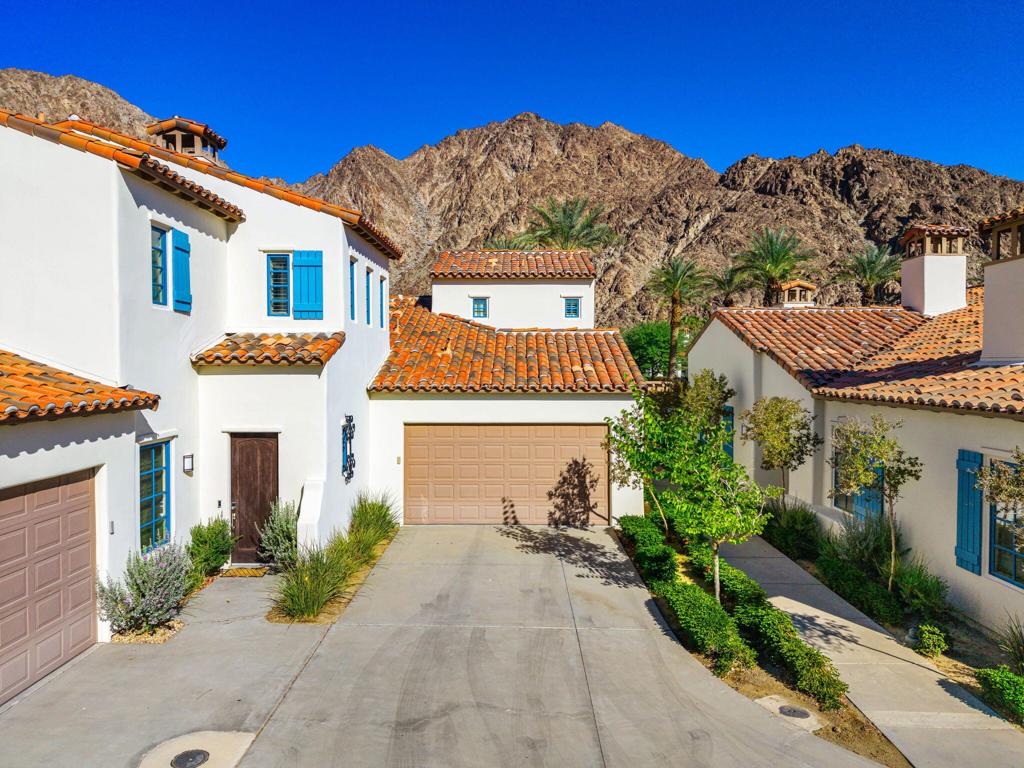 Legacy Villas - Residential