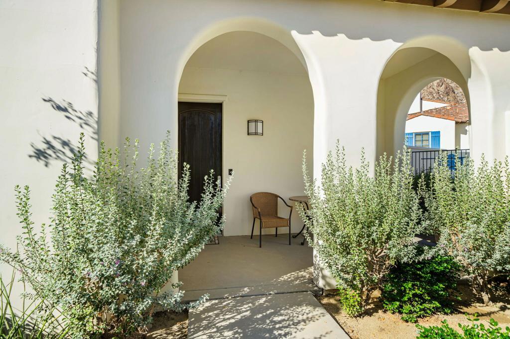 Legacy Villas - Residential