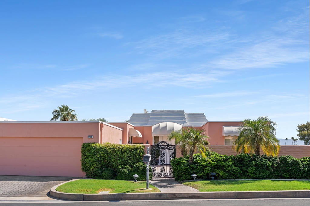 47200 El Agadir Circle