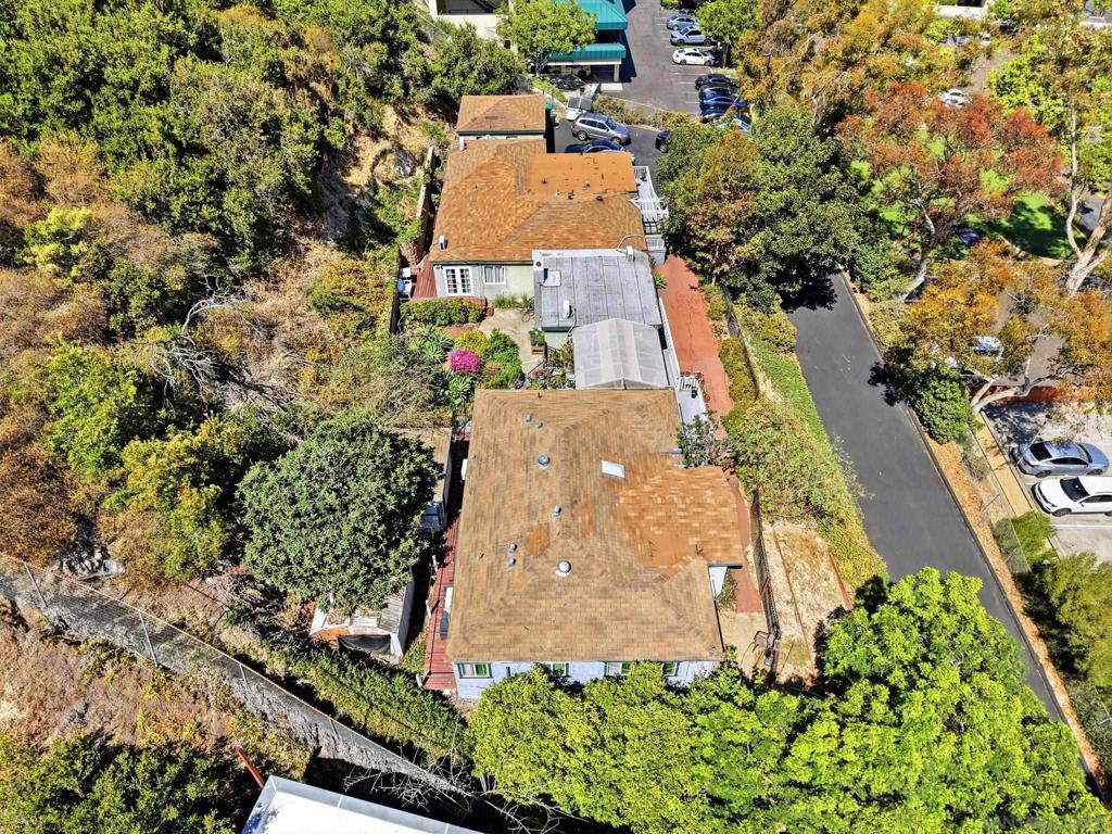 2335 37 S Camino Del Rio