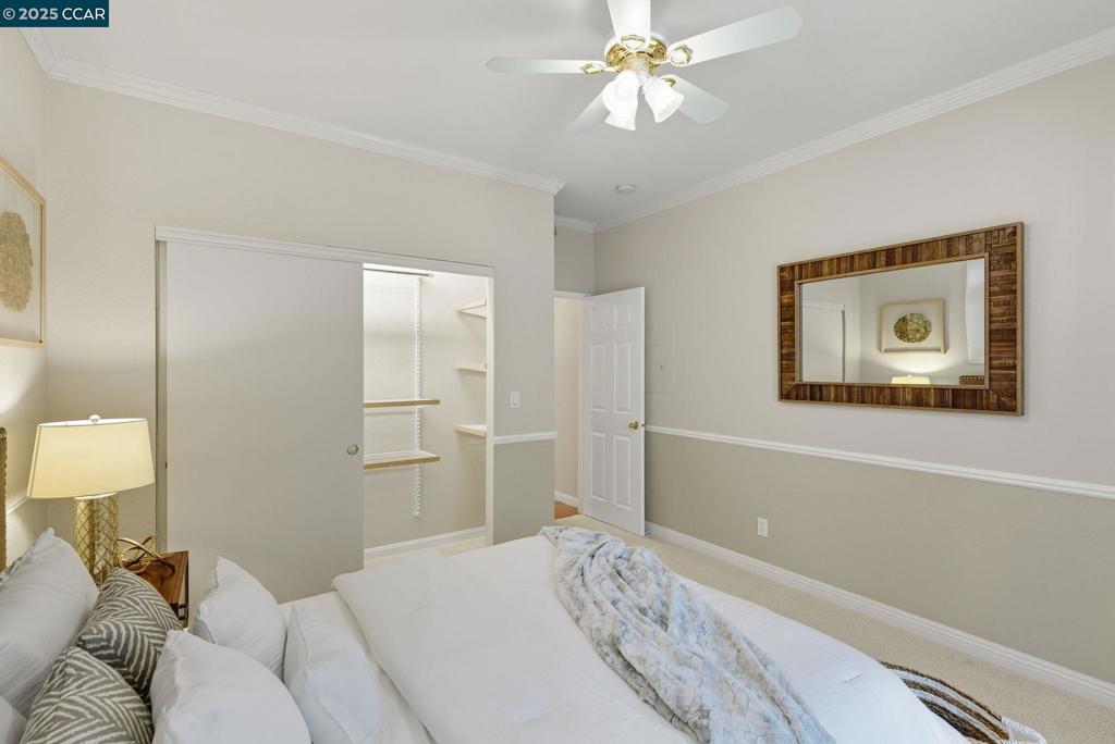 CANYON MEADOWS - Residential