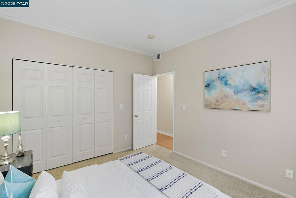 CANYON MEADOWS - Residential