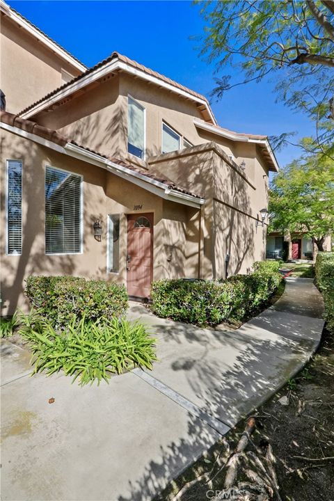 1094 S saint Tropez Anaheim Hills CA 92808