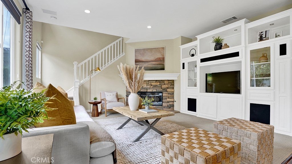 62 Cliffwood