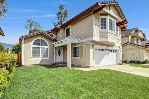 13614 Alexander Fontana CA 92336