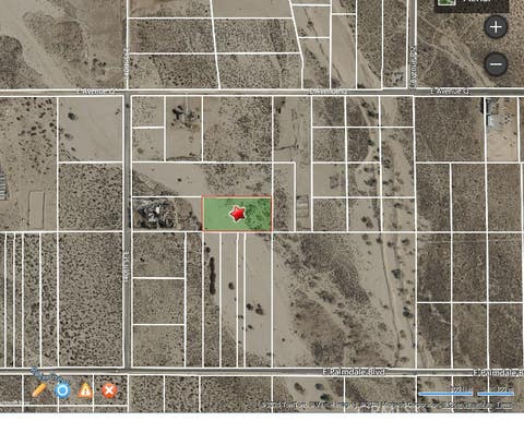 Photo of 140 E AVE Q 4, Sun Village, CA 93591 (MLS # SR26156686)