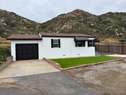13510 Willow Lakeside CA 92040