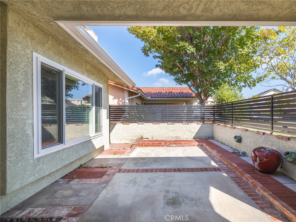 913 Dune Street