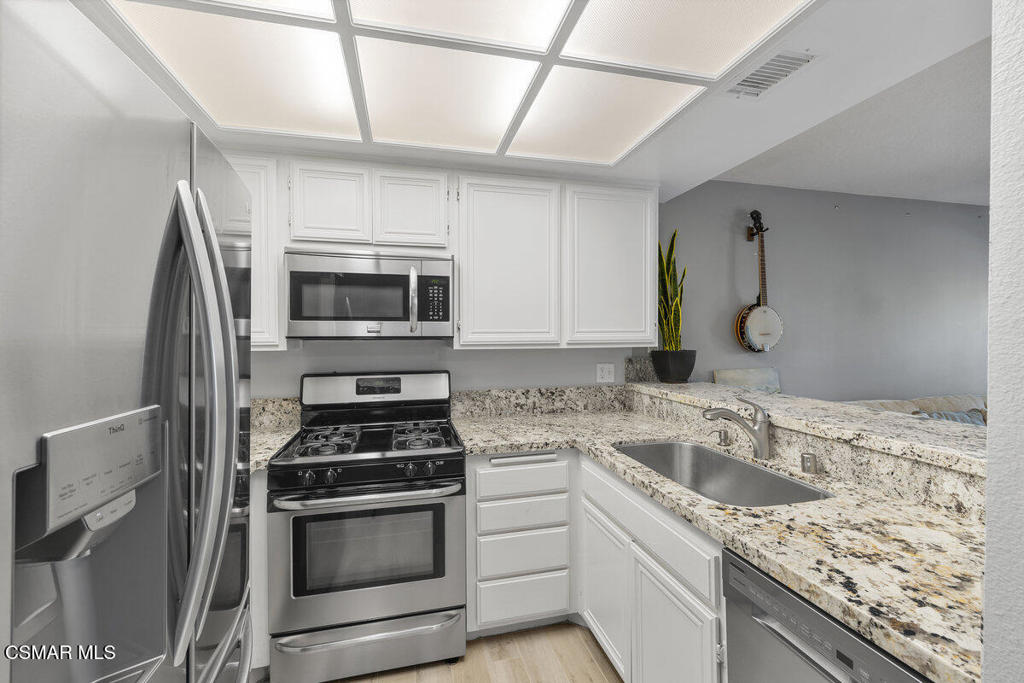 Canyon Club Villas-370 - 1003932 - Residential