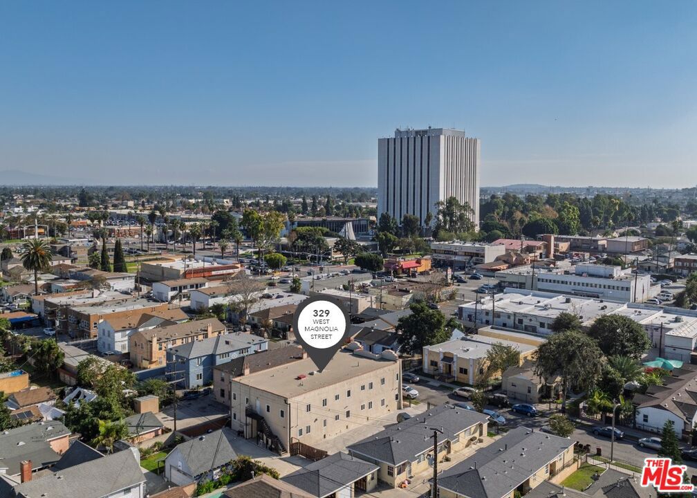 329 W Magnolia Street