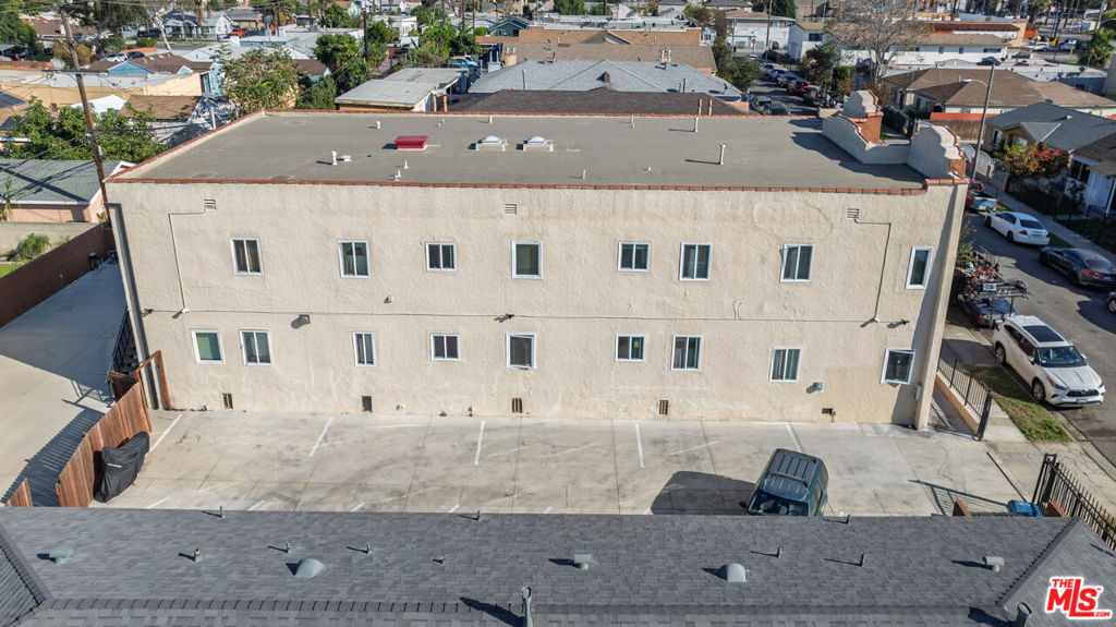 329 W Magnolia Street