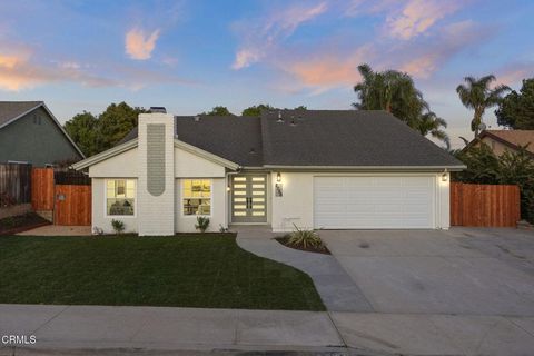 Photo of 2086 El Rancho Drive, Camarillo, CA 93010 (MLS # V1-35069)